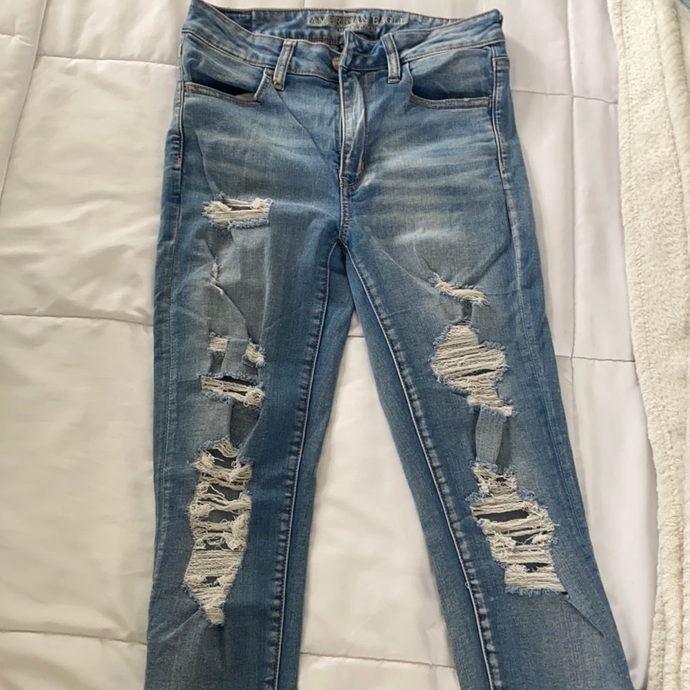 American eagle jeans.